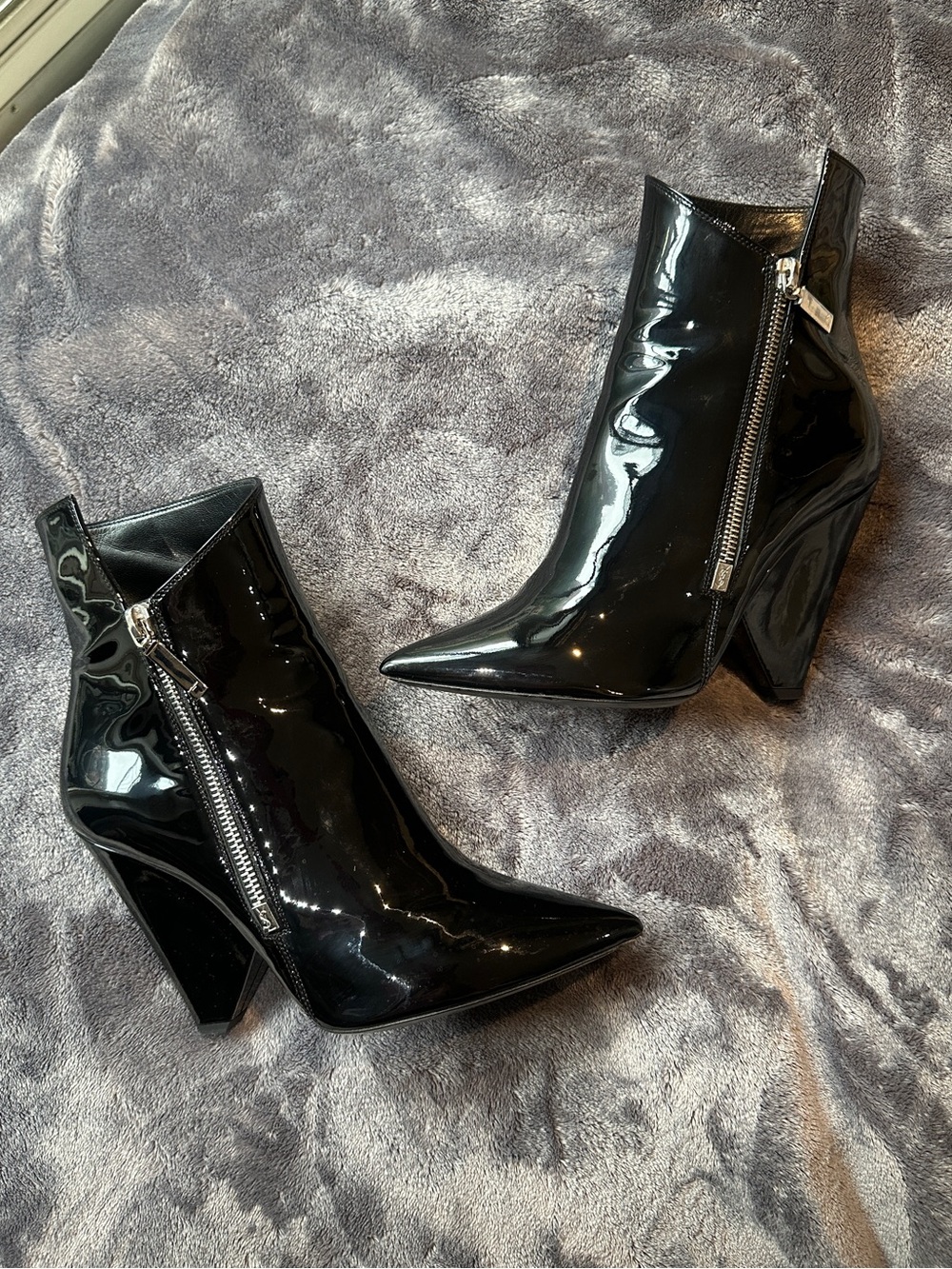 Saint Laurent YSL Black Patent Leather Pointed Toe Heeled Booties Ankle - Picture 8 of 14